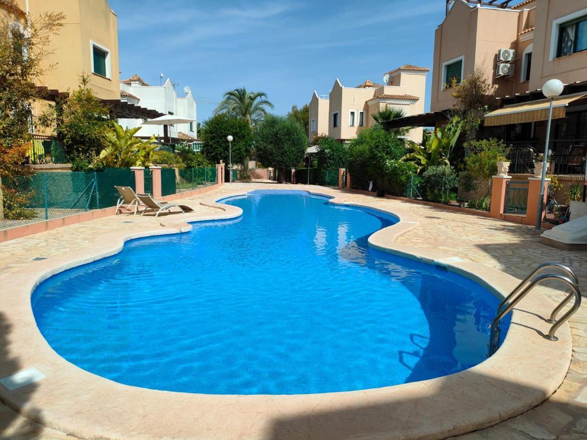 House Laguna Roja With Sun Terrace Torrevieja Buitenkant foto